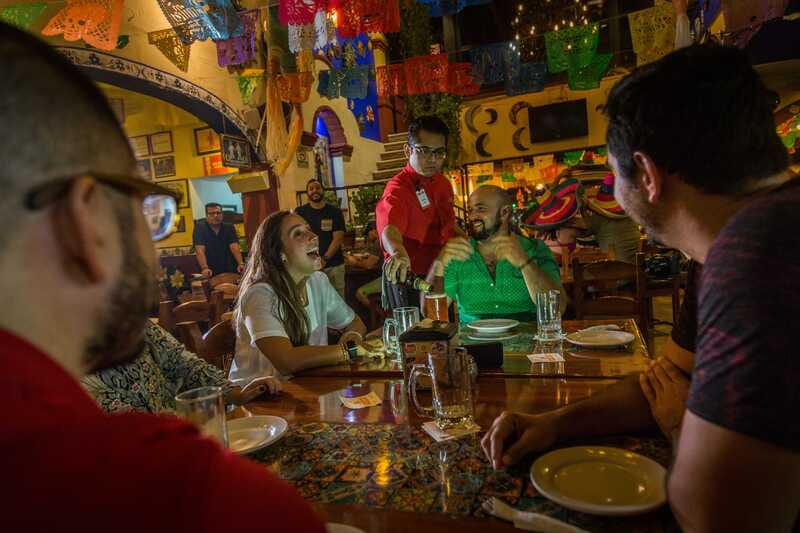 Cancún: Taco & Local Beer Tasting Tour with transportation - Handmade tortillas, sauces, and vegetarian choices
