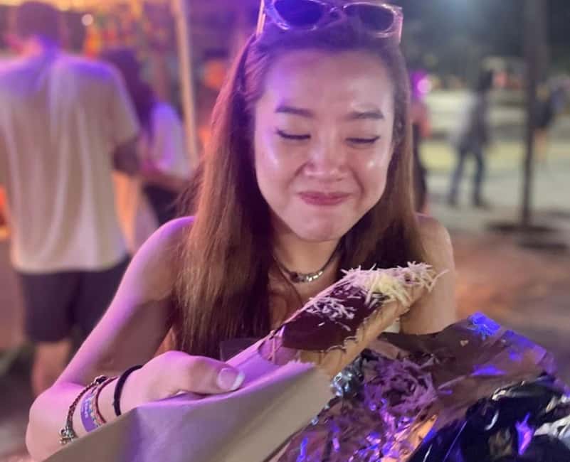 Cancun Taco Tour: Street Food & Tequila Tasting in Downtown - Warm churros and the final stop
