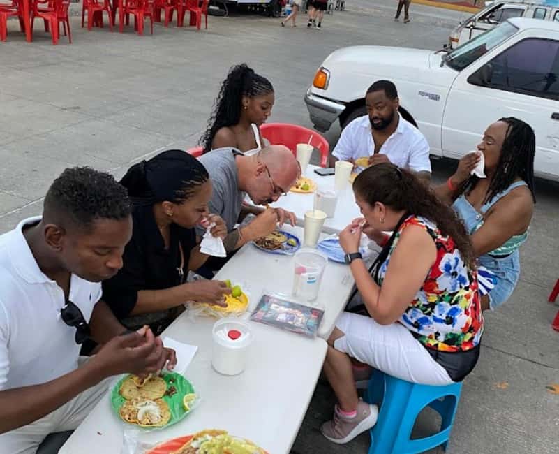 Cancun Taco Tour: Street Food & Tequila Tasting in Downtown - The guides make the difference