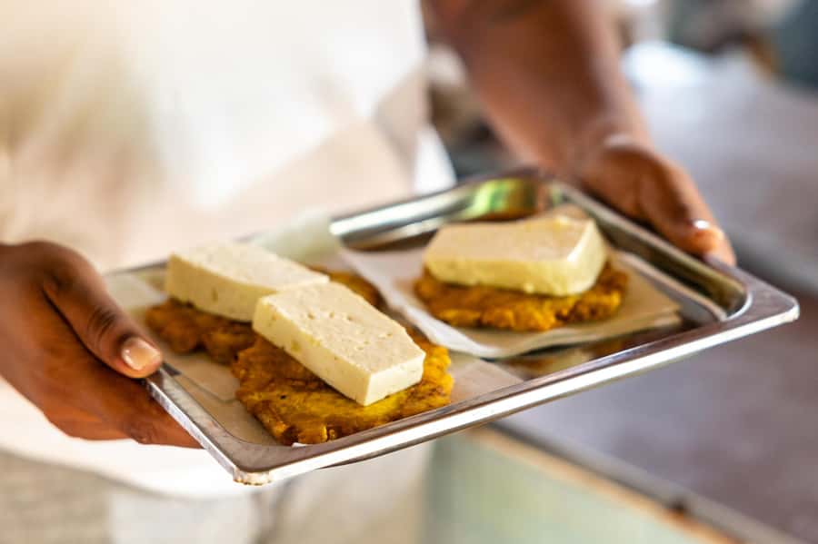 Cartagena: Guided Street Food Tour with Tastings - Dietary needs and what to tell the guide
