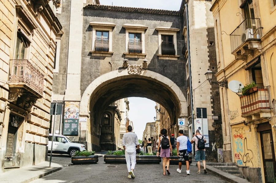 Catania: Guided Street Food Walking Tour - Starting on Via Crociferi among Catania’s Baroque churches