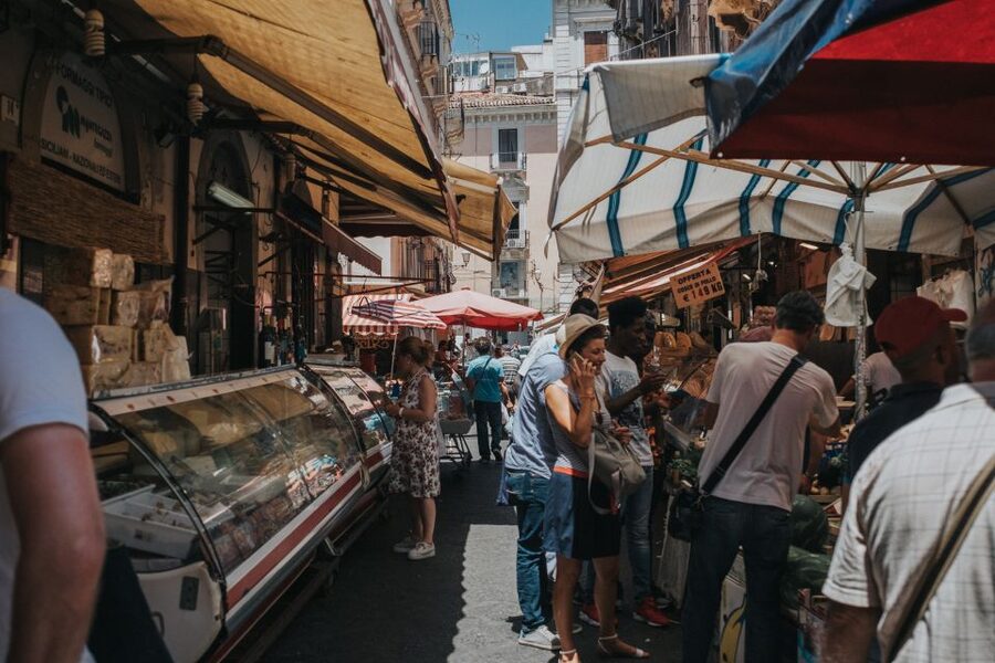 Catania Street Food Tour - Pasticceria Savia and Catania’s best-known snacks