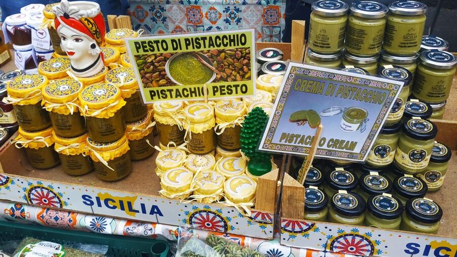 Catania Street Food Tour: Fish Market & City Centre - How much food do you really get?