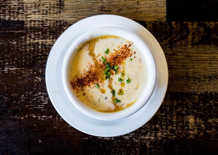 Charleston: 3-Hour Secret Food Tour - Walking through the City Market