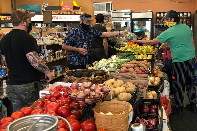 Charleston Farm-to-Table Food Tour and Chef's Challenge - The best guide and chef pairings