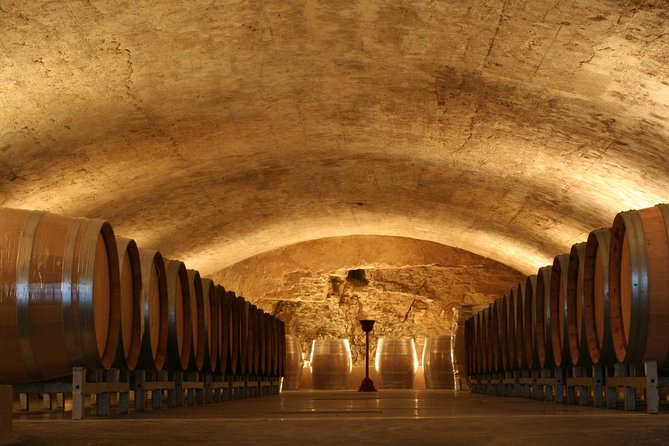 Châteauneuf du Pape Wine Day Tasting Tour including Lunch from Avignon - Three tastings, three different personalities