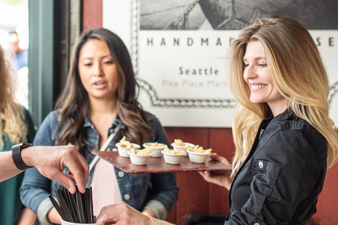 Chef Guided Food Tour of Pike Place Market - The main market walk and first tastings
