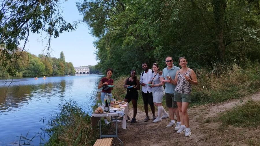 Chenonceau: E-Bike Guided Tour & Gourmet Picnic Lunch - Is 38 kilometers manageable on an e-bike?