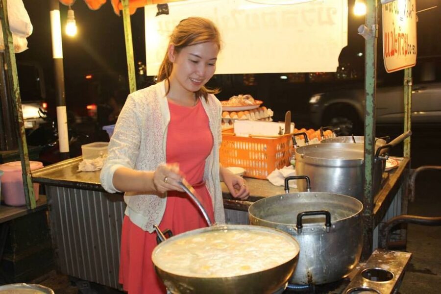 Chiang Mai: Evening Local Street Food Market Tour - Key Points Before You Book