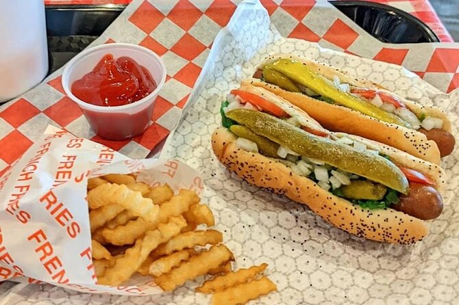 Chicago Gangster and Food Walking Tour - The stories: fun, but keep your expectations realistic
