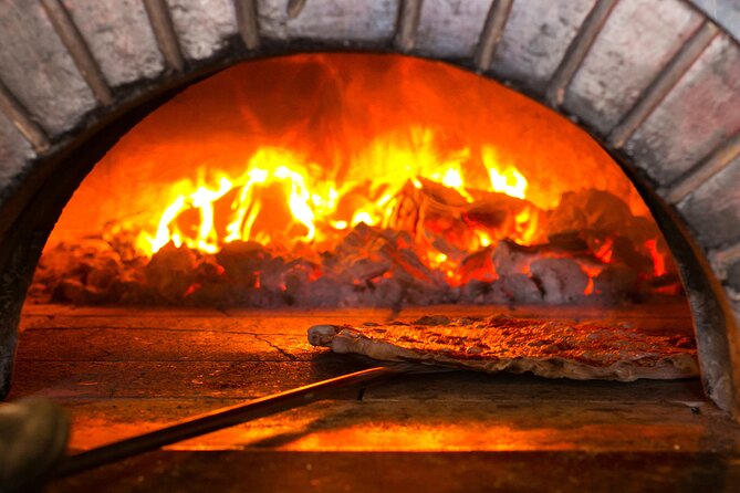 Chicago Pizza Tour - Lincoln Park and Pequod’s confusion