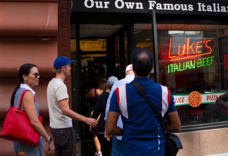 Chicago: The Ultimate Foodie Walking Tour with Tasty Stops - Italian beef, a filling Chicago classic