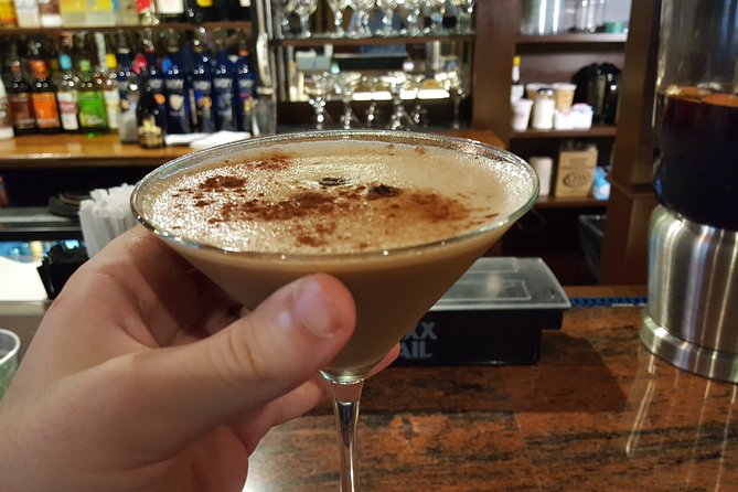 Cocktails & Cannoli: Boston's North End Dessert Tour - Paul Revere’s House and the role of alcohol