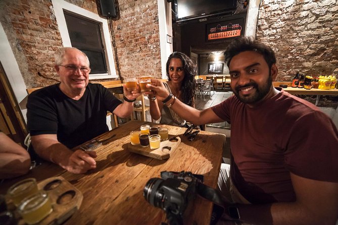 Colonia Roma Food Tour - Plaza Luis Cabrera, a short pause with local character