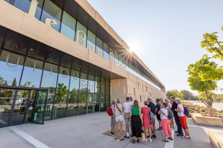 Confiserie du Roy René: gourmet guided tour of the calisson museum - Entering the museum at the Roy René factory