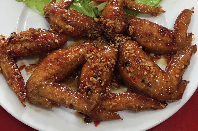 Cook Like a Local: Your Personalized Vietnamese Culinary Journey - The market visit teaches more than names