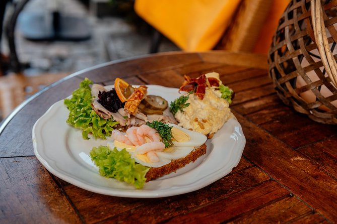 Copenhagen Private Food Walking Tour with 6 or 10 Tastings - Timing, walking, and practical comfort