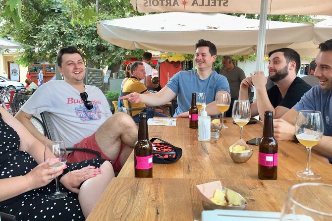 Cruise Ship Guest Beer & Food Tour - Chania Old Port - The guide makes the small group count