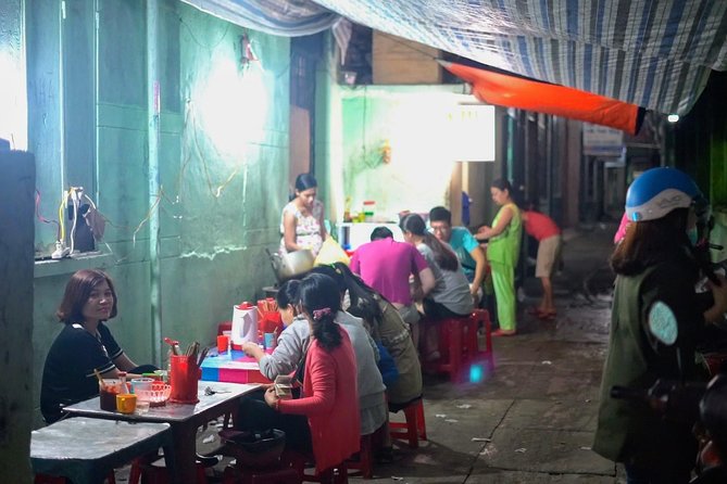 Da Nang Evening Food Tour - Walking, weather, and dietary details