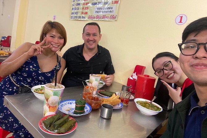 Da Nang Local Food Tour - The first taste: central Vietnamese food beyond banh mi