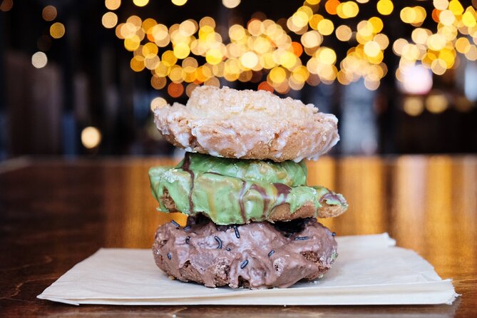 Delicious Donuts & Sweet Treats: West Loop Walking Tour - What the guide adds to the food