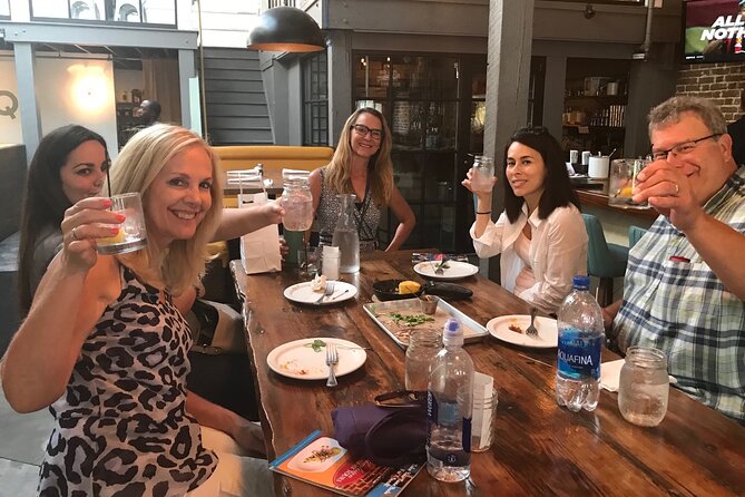 Downtown Charleston Food Tour - Why this Charleston food walk works so well