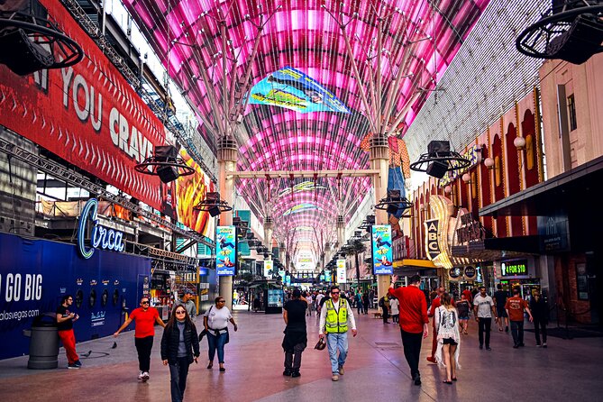 Downtown Las Vegas Food Tour of 6 Iconic Dishes & Hidden Gems - Starting beneath the giant praying mantis
