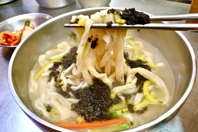 Downtown Seoul Guided Food & Market Tour with 8+ Local Tastings - What the guides add to the meal