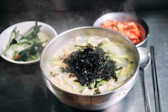 Downtown Seoul Guided Food & Market Tour with 8+ Local Tastings - Group size, walking, and practical comfort
