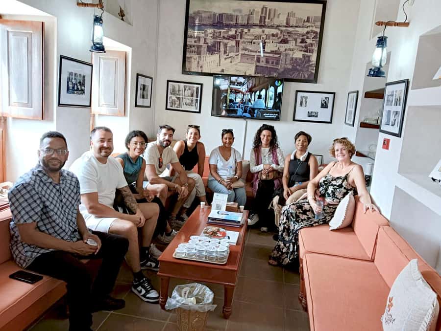 Dubai: Discover Dubai Old Town, Souks, Museum & Street Food - The guides make a real difference