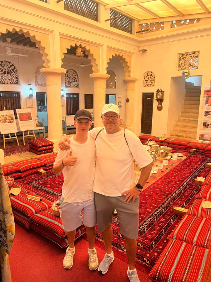 Dubai.Discover Old town,Markets,street food,Abra &Museums - Historic houses, coffee, and local art