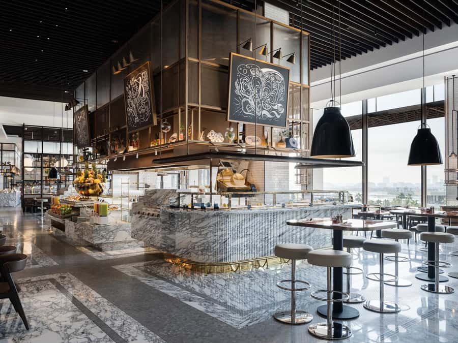 Dubai: Luxury Dinner Buffet at Gastronomy Atlantis The Royal - Seafood, meat, and the best way to pace yourself