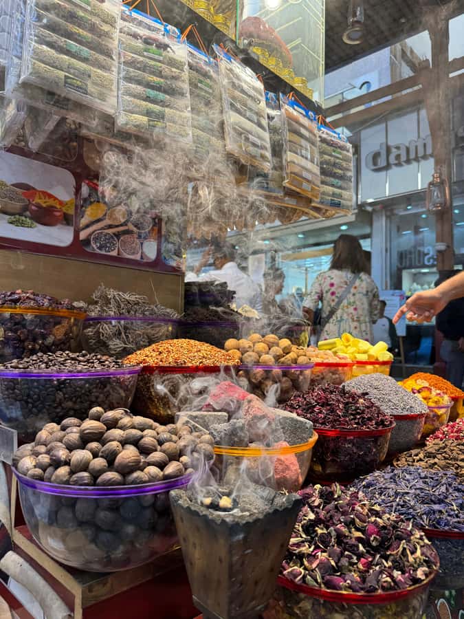Dubai: Old Town Walking Tour with Abra Cruise & Street Food - Gold Souk, where the market becomes a spectacle
