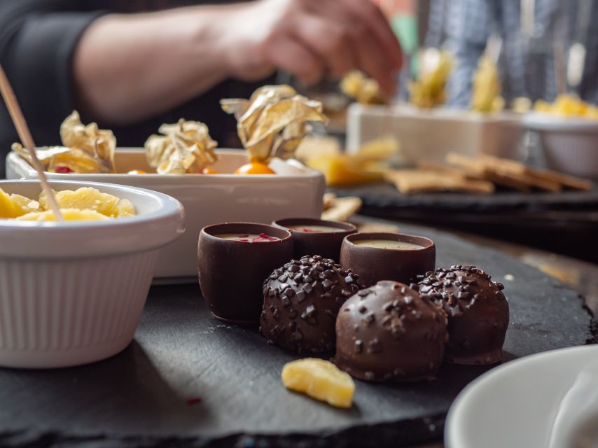 Dublin: 2-Hour Premium Whiskey and Food Tasting Tour - The Palace Bar and Dublin’s Literary Pub Tradition