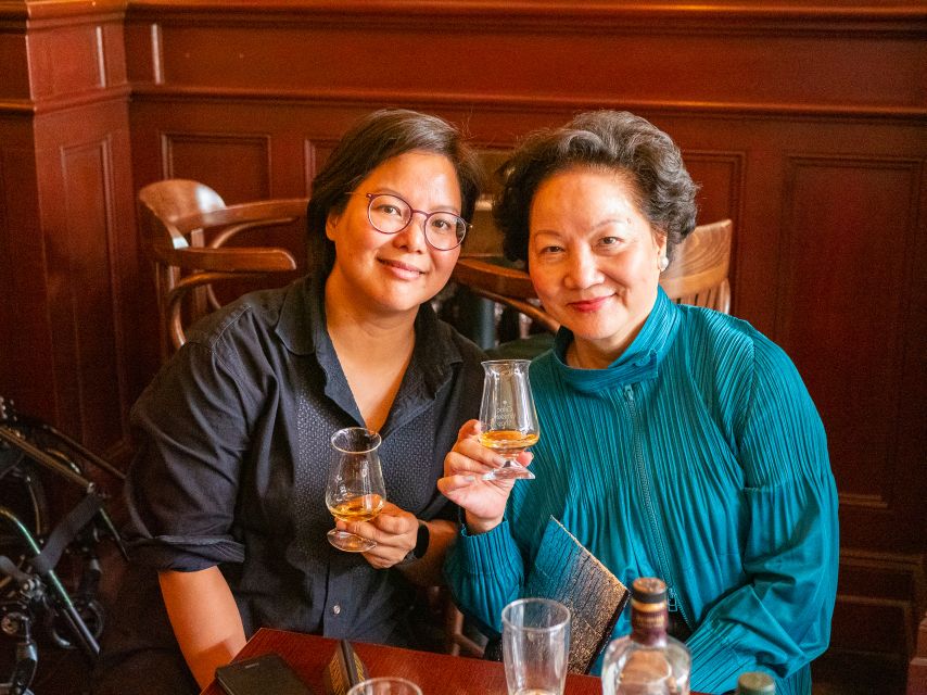 Dublin: 2-Hour Premium Whiskey and Food Tasting Tour - Five Premium Irish Whiskeys, Chosen Along the Way