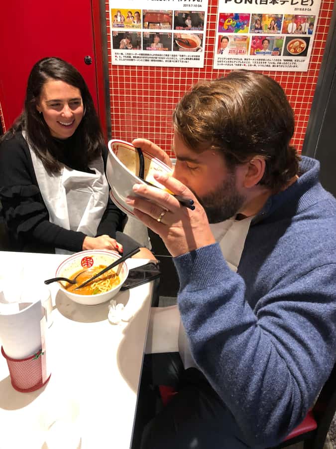 Eat/Drink like a LOCAL-Taverns & Ramen - Timing, walking, and practical limits