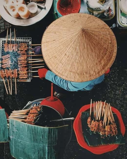Eat Like a Local – Hoi An Evening Food Tour - Hoi An Ancient Town after dark