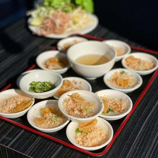 Eat like a local with a local - Walking Tour - Should you book it?