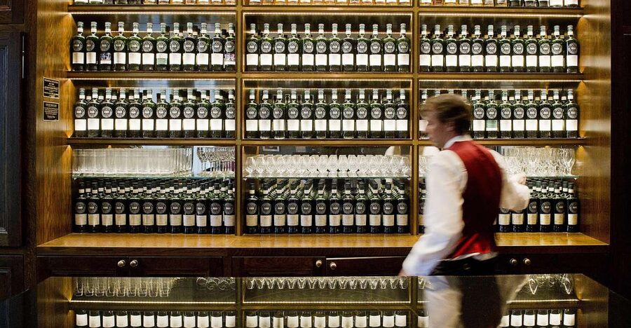 Edinburgh: Food & Drink Tasting Tour - Should You Book It?