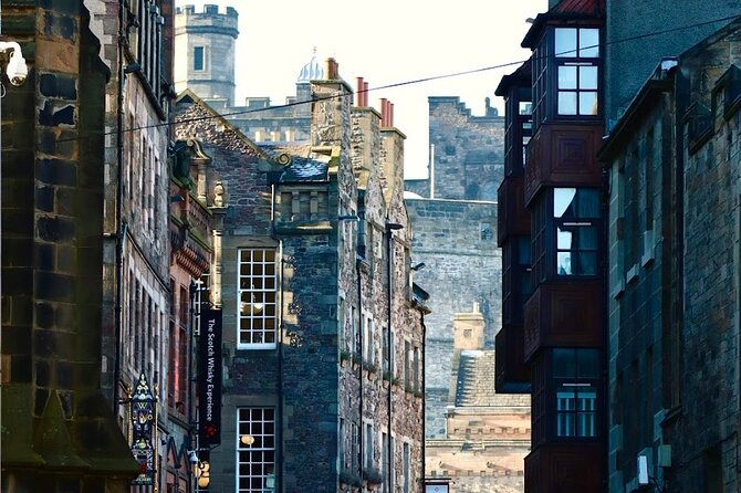 Edinburgh Food Tour with Scotch, Haggis, a Secret Dish & More - The botanic garden and museum broaden the route