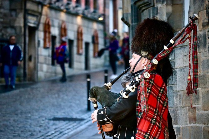 Edinburgh Food Tour with Scotch, Haggis, a Secret Dish & More - The Scott Monument marks the New Town edge