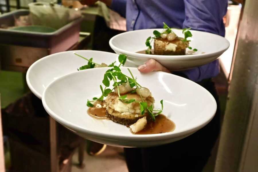 Edinburgh: Food Tour with Scotch, Haggis, Secret Dish & More - The guides are the heart of the tour