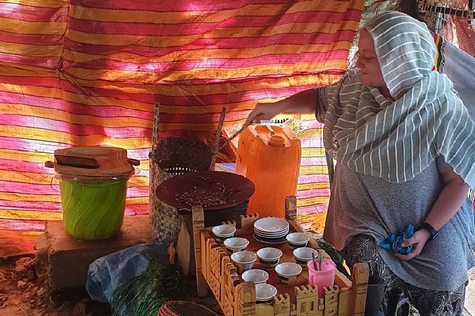 Ethiopian Culinary Tour - Market, Food, Coffee Ceremony & more - Guides, drivers, and the size of the group
