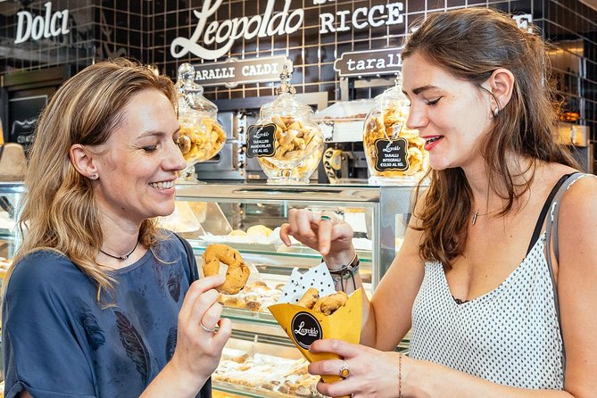 Exclusive Naples Private Food Tour: 6 or 10 Tastings - Pignasecca Market: Naples at street level