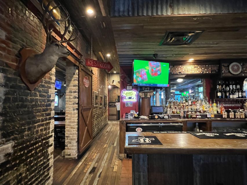 Famous Texas BBQ & Food Tour in Austin - Cooper’s Old Time Pit Bar-B-Que and the big barbecue moment