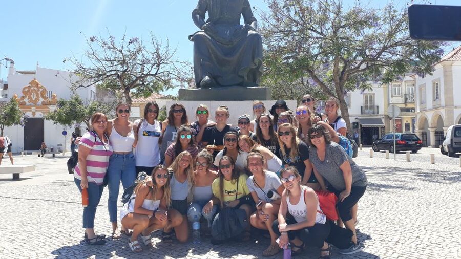 Faro: Old Town Guided Walking Food Tour - Starting beneath Faro’s Old Town arch