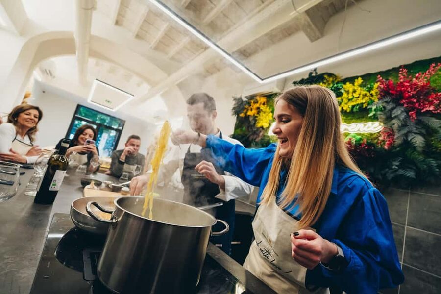 Florence: Art of Pasta Cooking Workshop with Food and Wine - Is $129 a fair price?