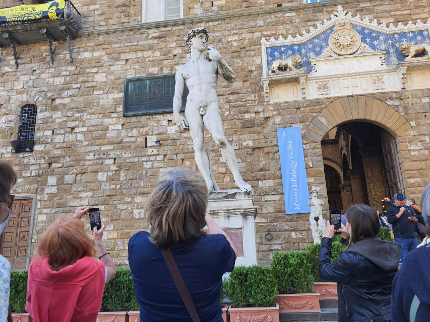 Florence: City Highlights and Street Food Walking Tour - How much food do you actually get?