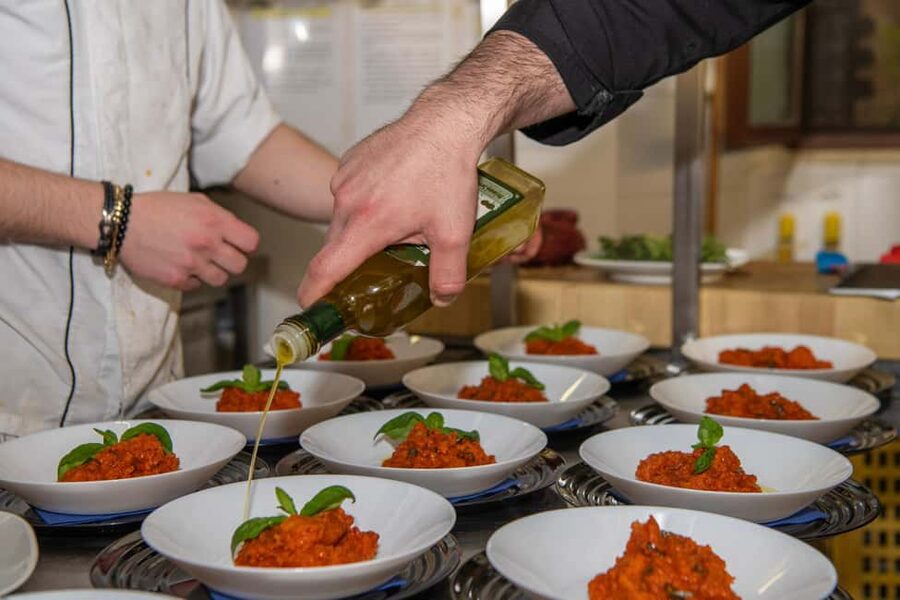 Florence: Private Food Walking Tour with Tuscan Classics - Florentine Steak and Tuscan Comfort Food