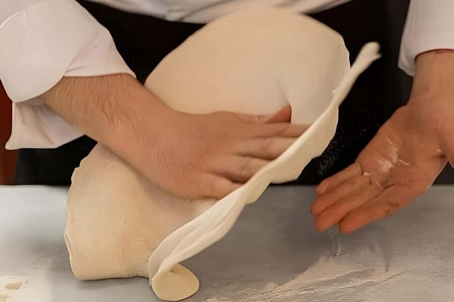 Florence: Private Pizza Making Class with Wine Tasting - Price, gratuity, and the question of value